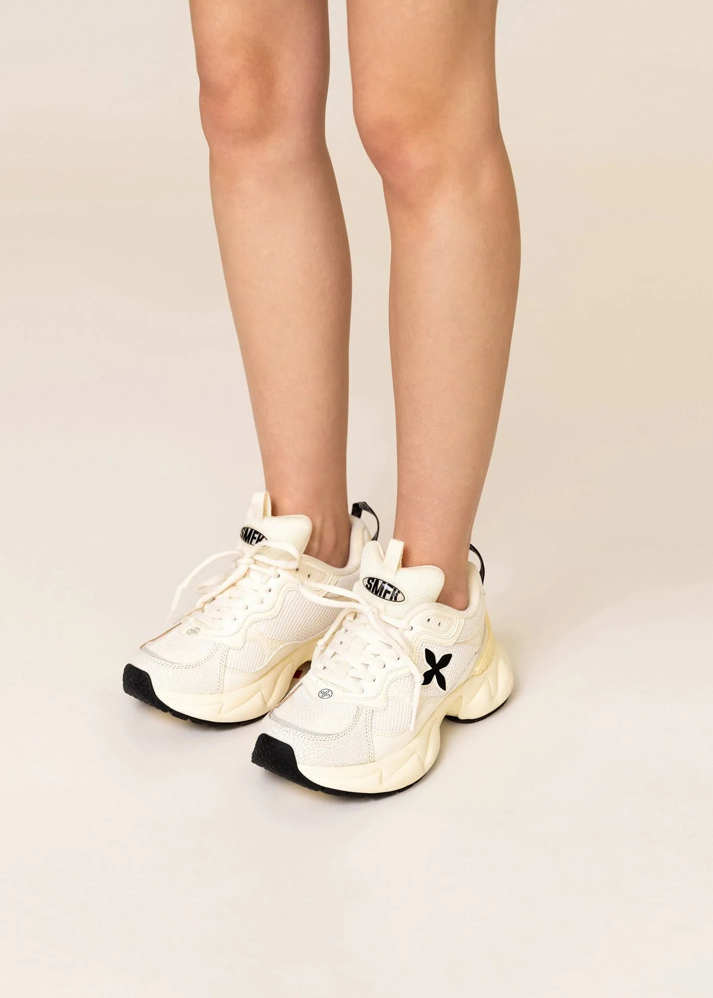 Compass Wave Retro Jogging Shoes