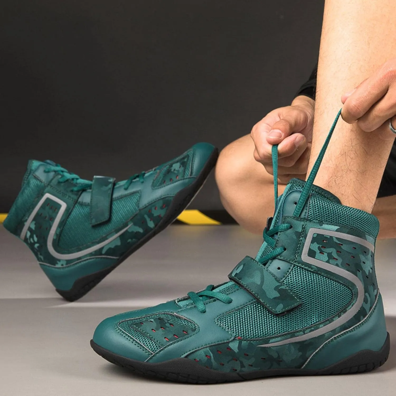 TECDOTO High Top Boxing Shoes Men's Wrestling Lightweight Boxing Shoes for Adult Sparring Trainers Shoes,Green-43EU
